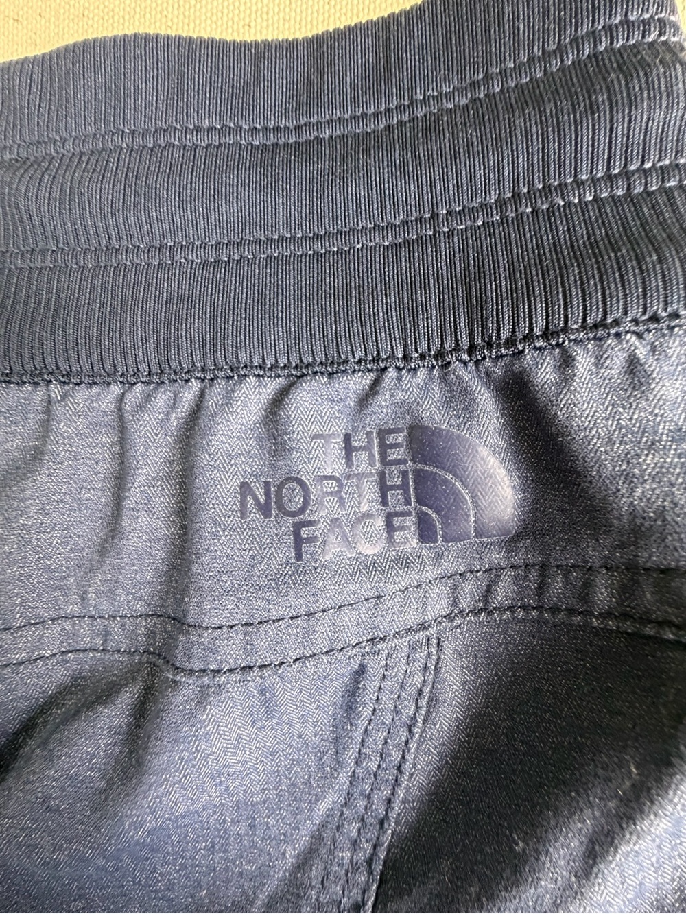 The North Face Women's Navy Athletic Drawstring Shorts - Picture 14 of 14